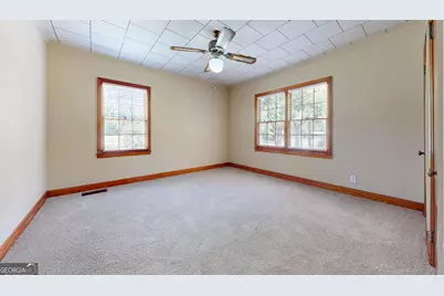 634 W Main Street, Swainsboro, GA 30401 - Photo 29