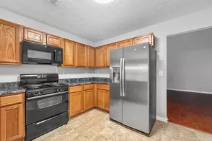 112 Tyler Way, Jackson, GA 30233 - Photo 5