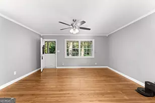 316 Terrell St, Warner Robins, GA 31088 - Photo 9