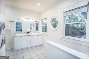 653 Bonaventure Ave NE, Atlanta, GA 30306 - Photo 21