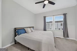 2656 Brookview Ln, Atlanta, GA 30318 - Photo 19