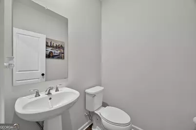 2656 Brookview Lane, Atlanta, GA 30318 - Photo 9
