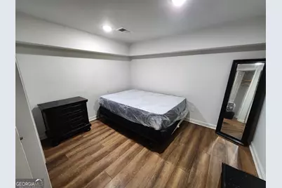 1385 Plaza Avenue SW, Atlanta, GA 30310 - Photo 7