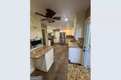 382 Charleston Lane, Lawrenceville, GA 30046 - Photo 5