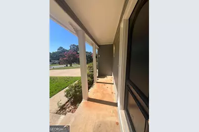 382 Charleston Lane, Lawrenceville, GA 30046 - Photo 3