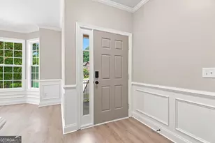 9051 Bayrose Cir, East Point, GA 30344 - Photo 5