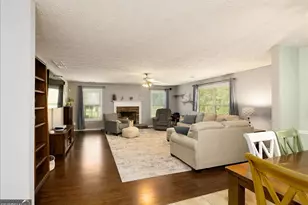 621 Wellington Ln, Monroe, GA 30655 - Photo 5