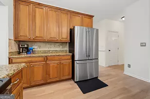 140 Farr Lake Dr, Tyrone, GA 30290 - Photo 11
