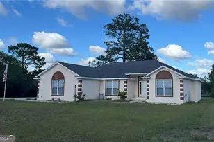 3039 Charing Cross, Brunswick, GA 31525 - Photo 3
