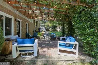 4357 Bishop Hollow Court, Dunwoody, GA 30338 - Photo 7