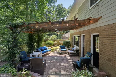 4357 Bishop Hollow Court, Dunwoody, GA 30338 - Photo 9