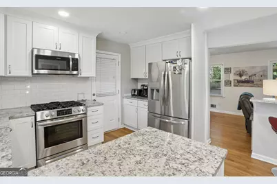 4357 Bishop Hollow Court, Dunwoody, GA 30338 - Photo 15