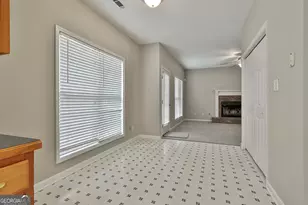 12241 Crestwood Ct, Fayetteville, GA 30215 - Photo 11