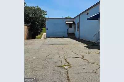 318 E Solomon Street #SUITE B, Griffin, GA 30223 - Photo 1