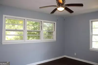 5565 Cypress Drive, Forest Park, GA 30297 - Photo 11