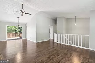 2571 Wildflower Ln, Lawrenceville, GA 30044 - Photo 5