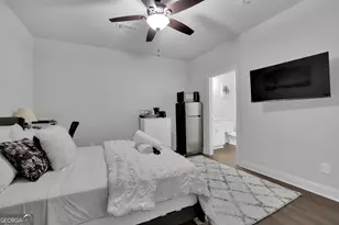 8026 Linfield Way, Sandy Springs, GA 30350 - Photo 7
