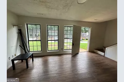 154 Timber Creek Lane SW, Marietta, GA 30060 - Photo 5
