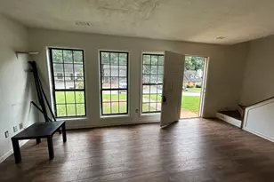154 Timber Creek Ln SW, Marietta, GA 30060 - Photo 5