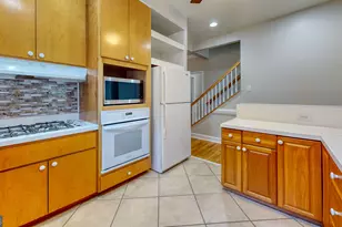 2607 Governor St, Garden City, GA 31408 - Photo 15