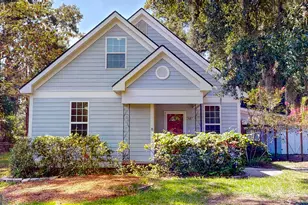 2607 Governor St, Garden City, GA 31408 - Photo 1