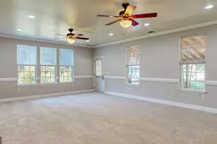 2607 Governor St, Garden City, GA 31408 - Photo 21