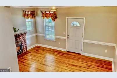 2607 Governor Street, Garden City, GA 31408 - Photo 5
