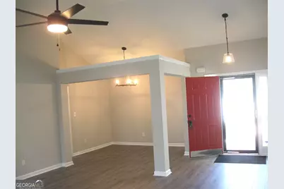 4917 River Overlook Way, Lithonia, GA 30038 - Photo 3