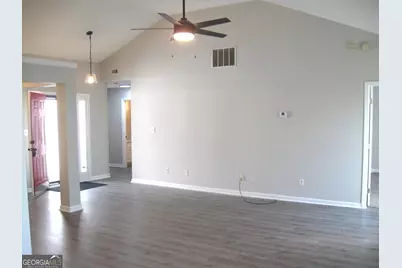 4917 River Overlook Way, Lithonia, GA 30038 - Photo 9