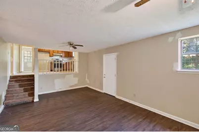 6077 Cherokee Valley Lane, Lithonia, GA 30058 - Photo 23