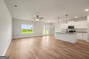 325 Livingston Bnd, Statesboro, GA 30461 - Photo 5