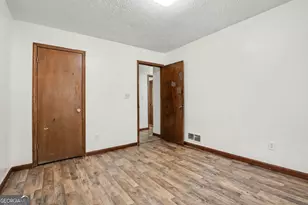 9115 Raven Dr, Jonesboro, GA 30238 - Photo 21