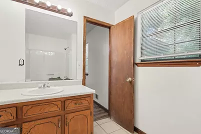 9115 Raven Drive, Jonesboro, GA 30238 - Photo 15