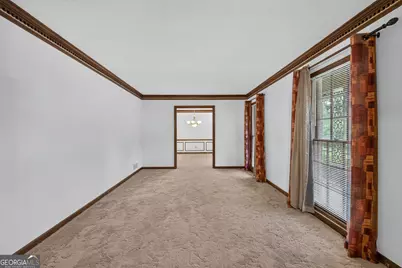 513 Midland Park Drive, Stone Mountain, GA 30087 - Photo 7