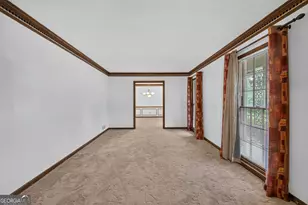 513 Midland Park Dr, Stone Mountain, GA 30087 - Photo 7