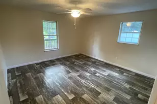 241 Mary M Bethune Dr, Folkston, GA 31537 - Photo 9