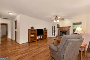 817 Bluejay Wy, Winder, GA 30680 - Photo 35