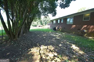 163 3rd St, Lavonia, GA 30553 - Photo 5