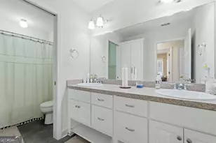 215 Wildwood Dr, Statesboro, GA 30458 - Photo 23
