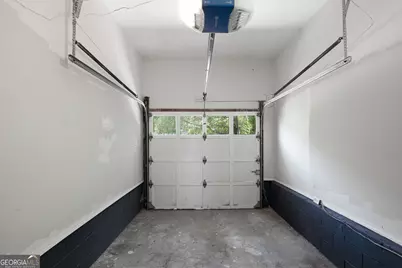1347 Chalmette Drive NE, Atlanta, GA 30306 - Photo 19