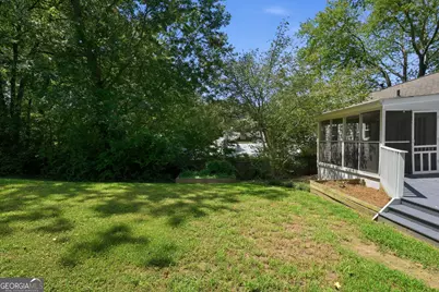 1347 Chalmette Drive NE, Atlanta, GA 30306 - Photo 23