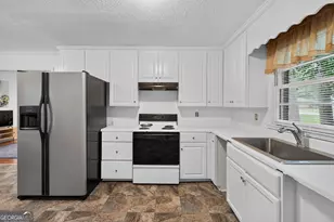 2557 Delano Dr, Macon, GA 31204 - Photo 19