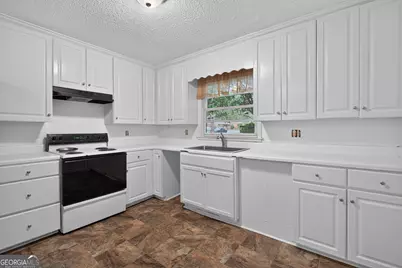2557 Delano Drive, Macon, GA 31204 - Photo 17