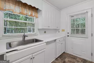 2557 Delano Dr, Macon, GA 31204 - Photo 21