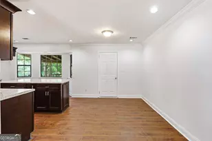3772 Charlotte Dr, Rex, GA 30273 - Photo 9