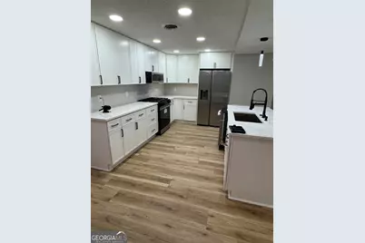 5770 Ivywood Drive, Lithonia, GA 30038 - Photo 11