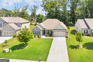 1645 Jasper Dr, Winder, GA 30680 - Photo 3
