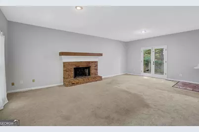 2548 Zachary Woods Drive NW, Marietta, GA 30064 - Photo 13