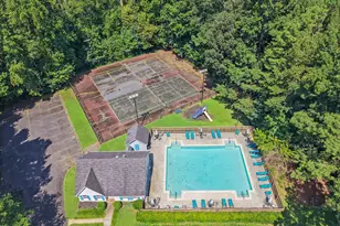 2548 Zachary Woods Dr NW, Marietta, GA 30064 - Photo 5
