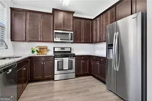 A 4688 Beacon Ridge Ln, Flowery Branch, GA 30542 - Photo 9